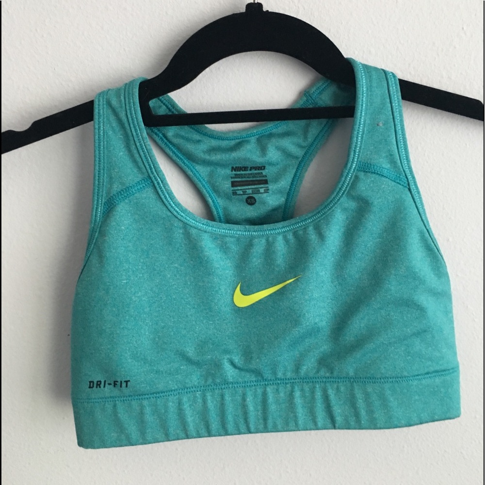 Nike Pro Dri-Fit Sports bra